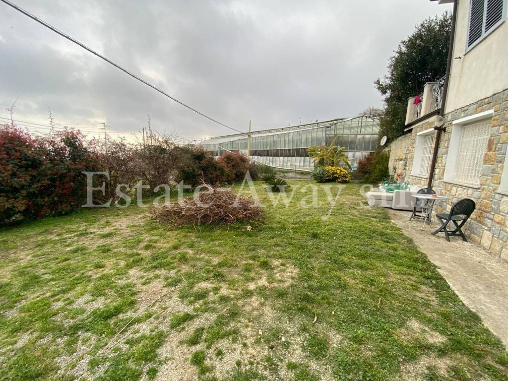 Villa a Ospedaletti in Strada Vallegrande, 38 - Foto 5