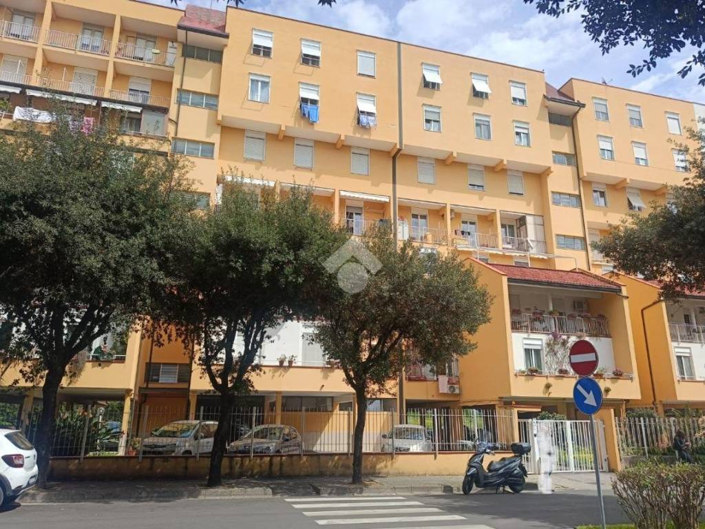 Appartamento a Salerno in Via angrisani luigi, 23 - Foto 2