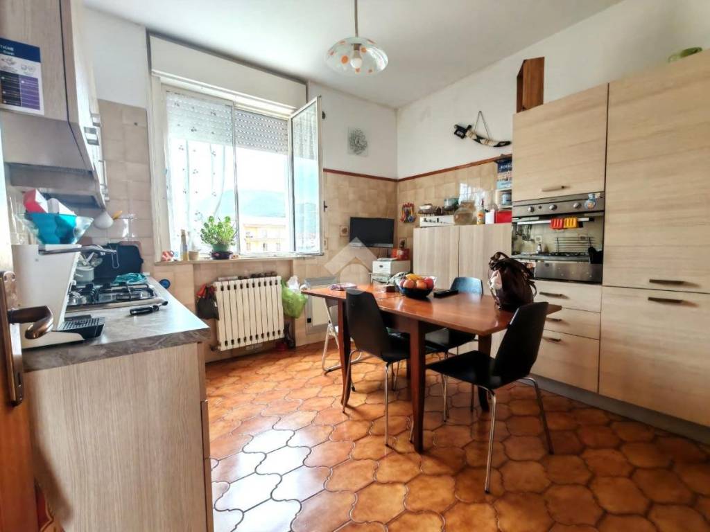 Appartamento a Salerno in Via angrisani luigi, 23 - Foto 4