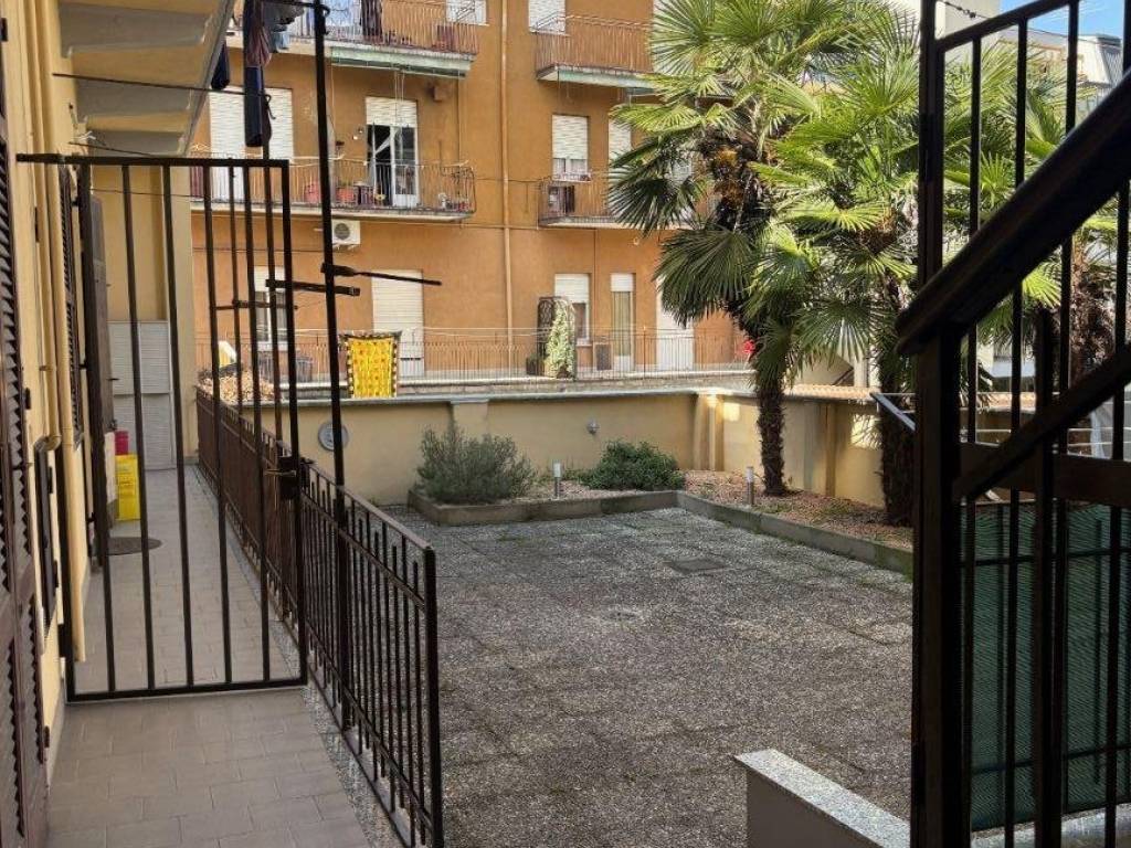 Appartamento a Novara in Via Gian Battista Magistrini - Foto 3