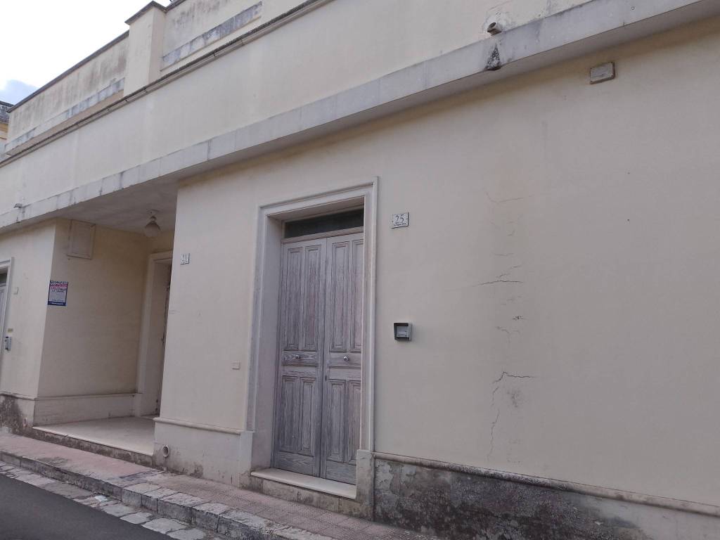 Appartamento a Trepuzzi in Via Regina Elena, 29 - Foto 3