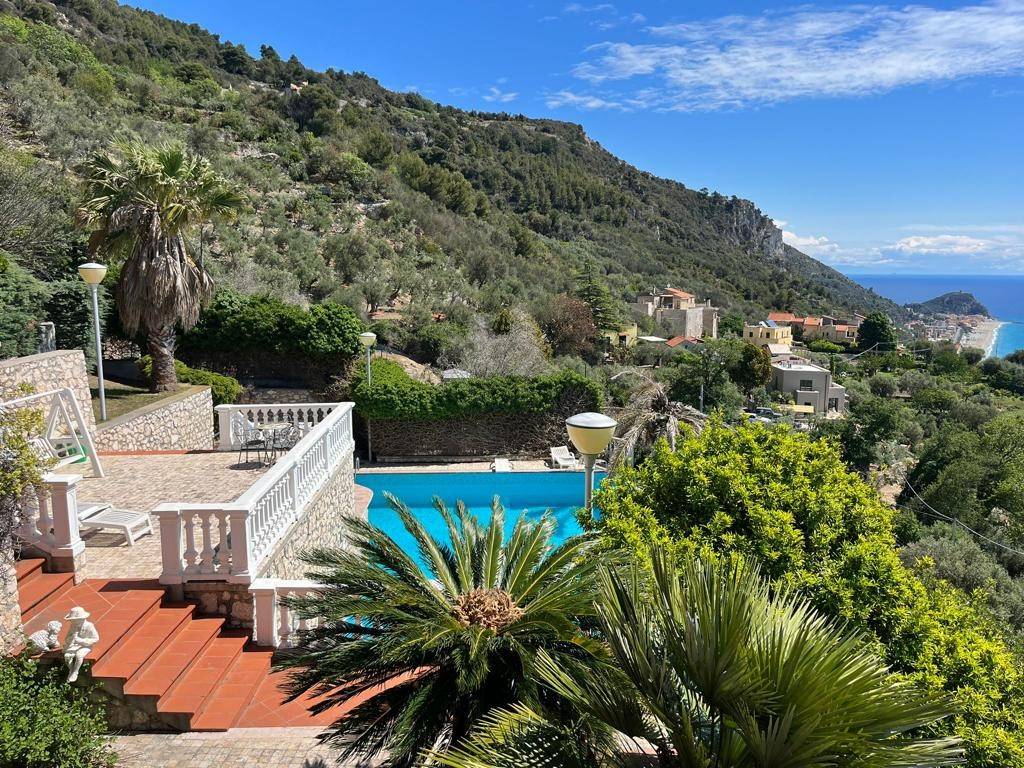 Villa a Finale ligure in FINALE LIGURE - Foto 3