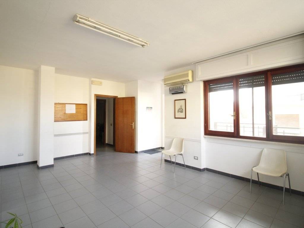 Appartamento a Assemini in Via Giuseppe Parini - Foto 5