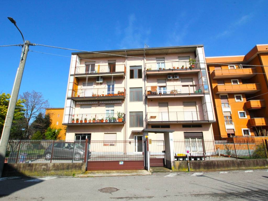 Appartamento a Marnate in Via Fabio Filzi - Foto 2