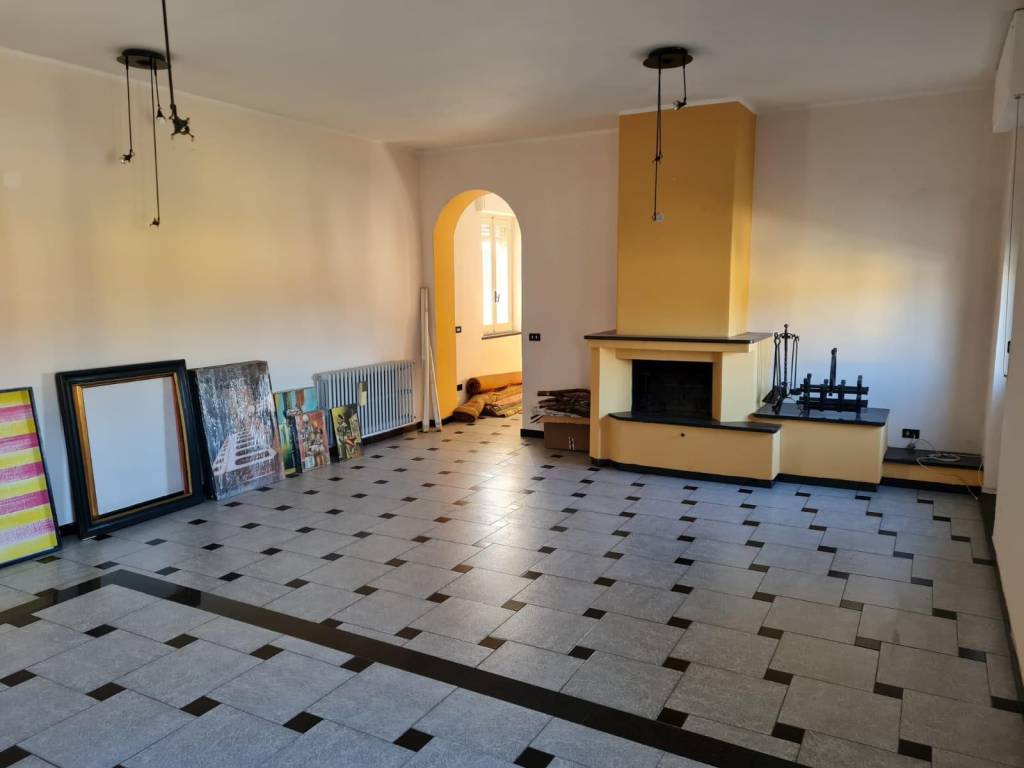 Villa a Cassolnovo in Via Trento, 54 - Foto 3