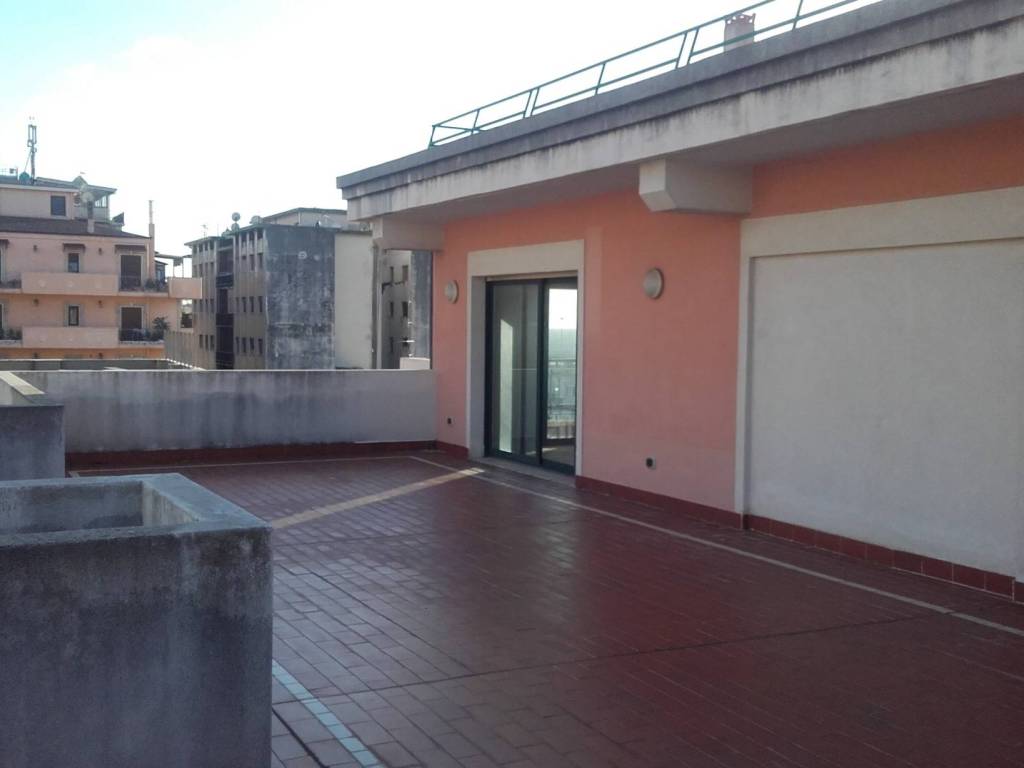 Attico / mansarda a Villa san giovanni in Via delle Filande, 11 - Foto 3