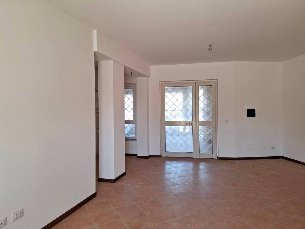 Appartamento a Latina in Via Menotti Garibaldi - Foto 3