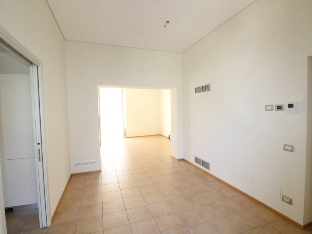 Appartamento a Como in Via Vittorio Emanuele II, 72 - Foto 4