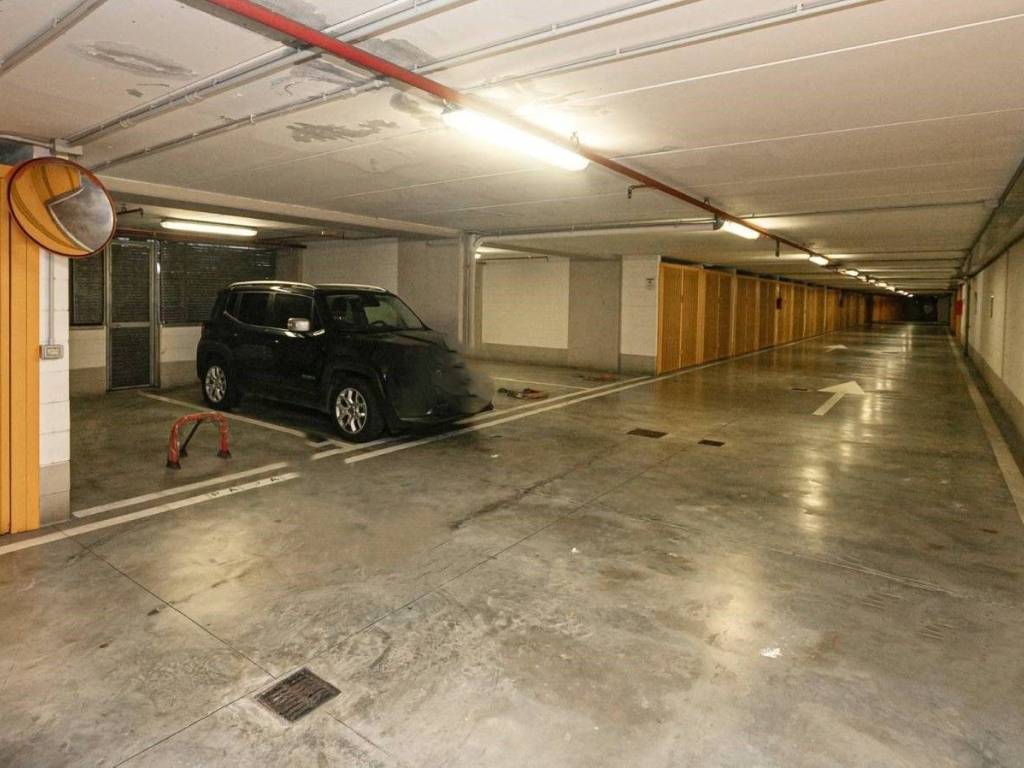 Box / garage a Genova in Via Carlo Goldoni - Foto 4