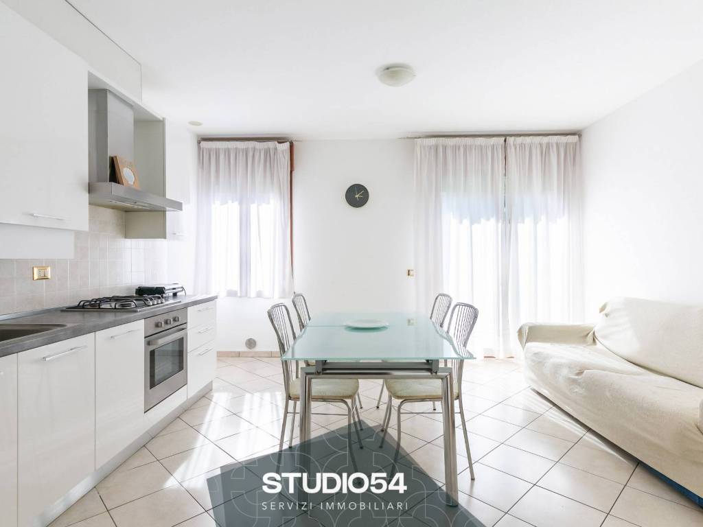 Appartamento a Jesolo in Via Andrea Bafile, 150 - Foto 2