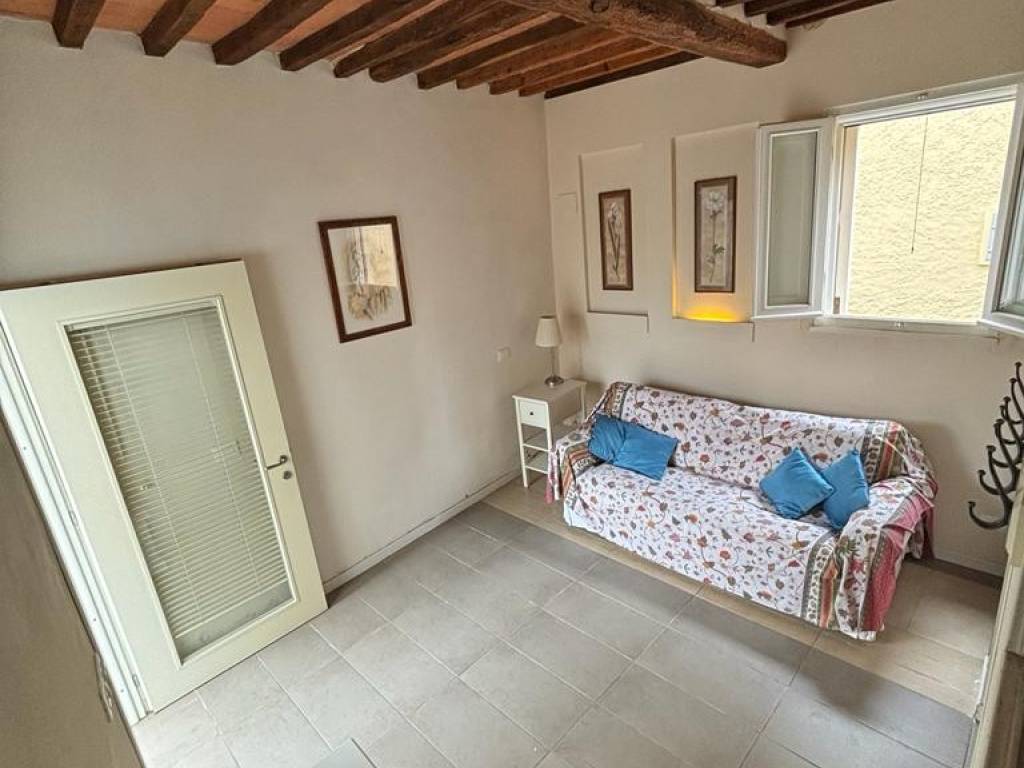 Casa indipendente a Pietrasanta in Via Filippo Turati - Foto 2