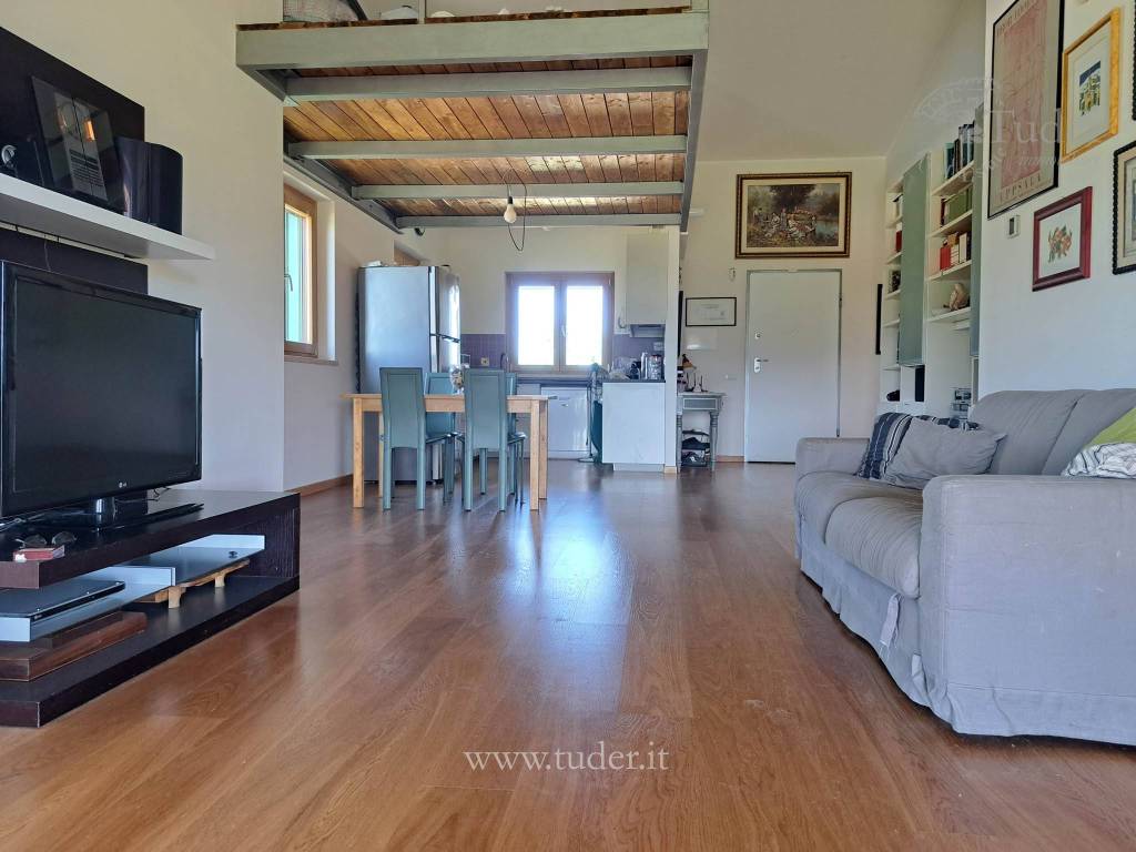 Villa a Todi in Vocabolo San Lorenzo di Ilci, 94 - Foto 3