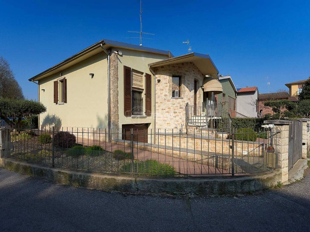 Villa a Cremona in Via Alessandro Anselmi - Foto 2