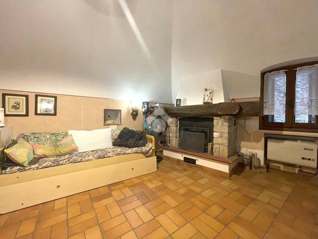 Appartamento a Dolceacqua in Via Vigliani - Foto 2