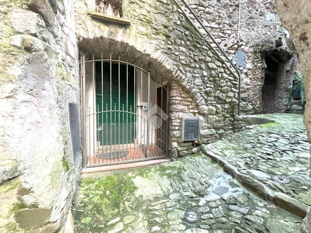 Appartamento a Dolceacqua in Via Vigliani - Foto 3