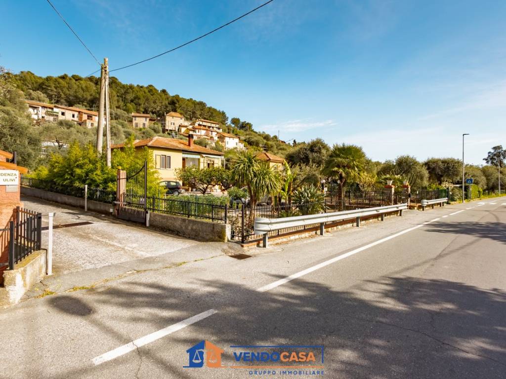 Appartamento a Andora in Strada Pian Grande - Foto 2