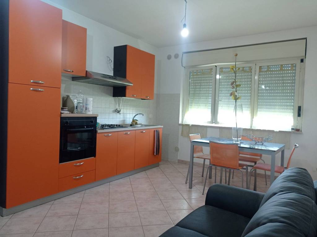 Appartamento a Latina in Strada della Speranza, 43 - Foto 2