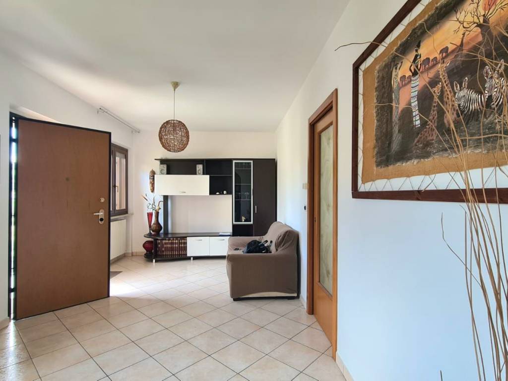 Appartamento a Polverigi in Via Giacomo Brodolini - Foto 2