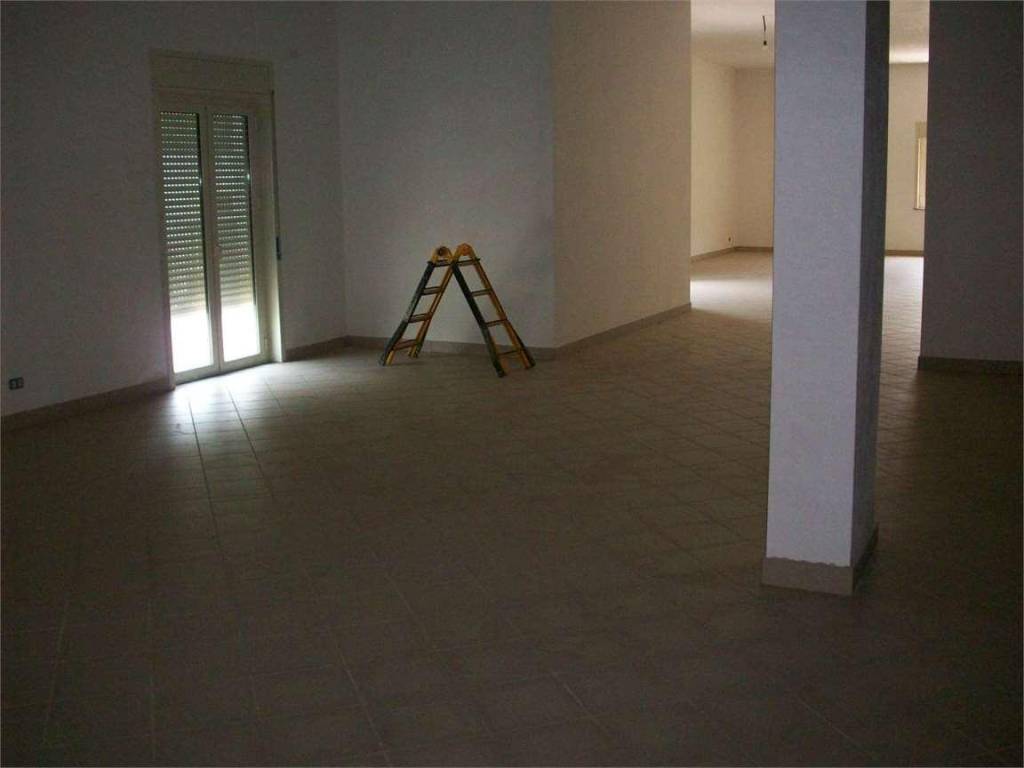 Palazzo / stabile a Castrofilippo in VIA - Foto 4
