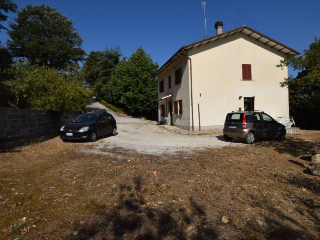 Villa a Gubbio in Scritto S.N.C. - Foto 4