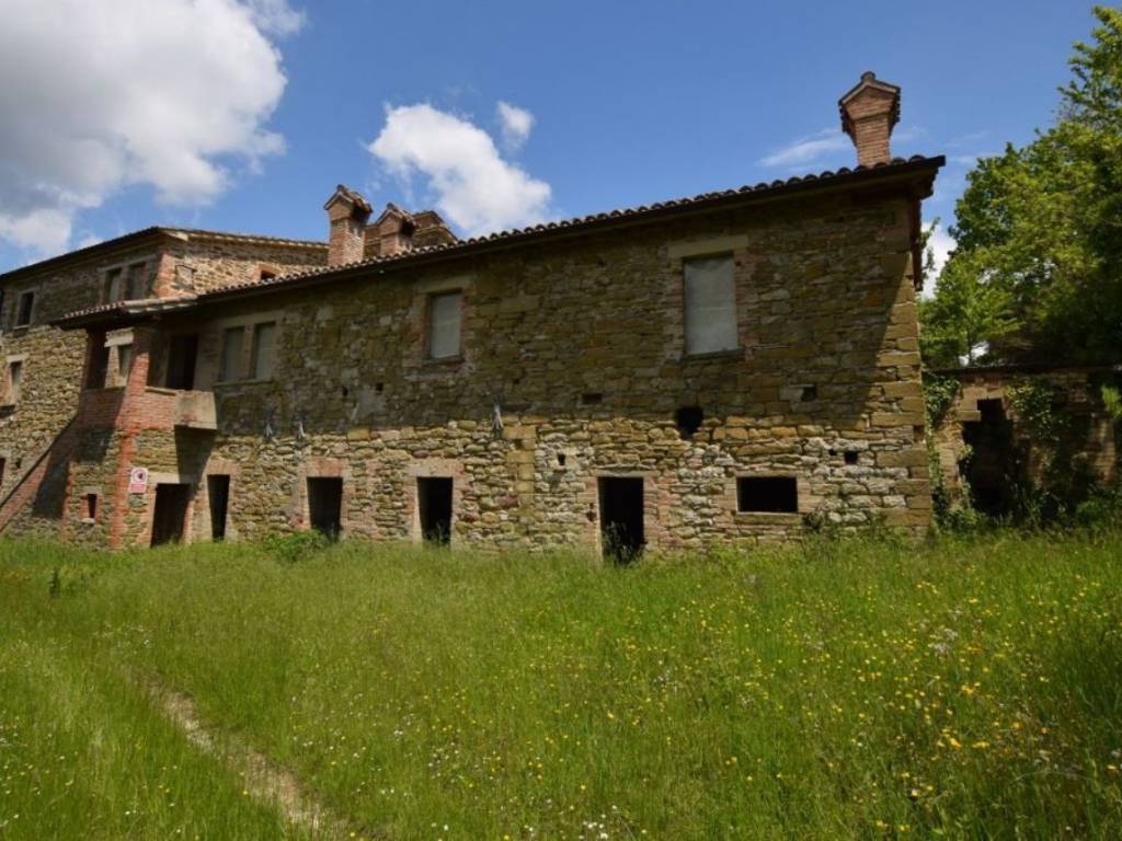Rustico / casale a Gubbio in Località Colpalombo - Foto 3
