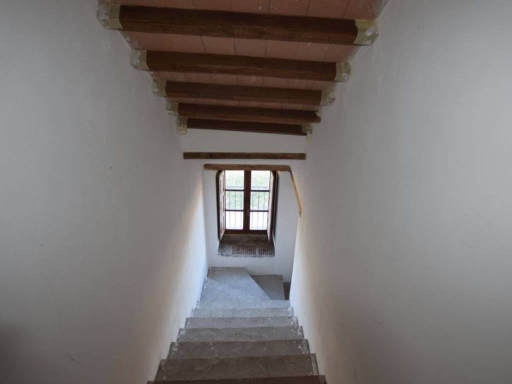Rustico / casale a Gubbio in Montelovesco S.N.C. - Foto 5