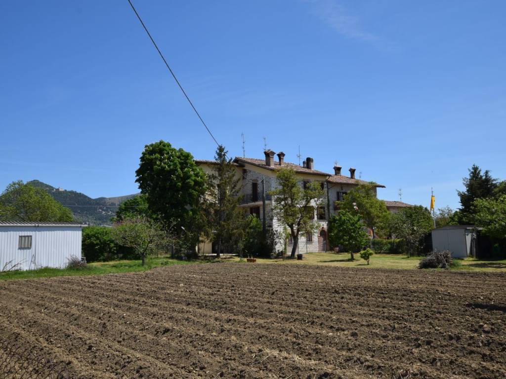 Appartamento a Gubbio in Via Libero Grassi S.N.C. - Foto 3