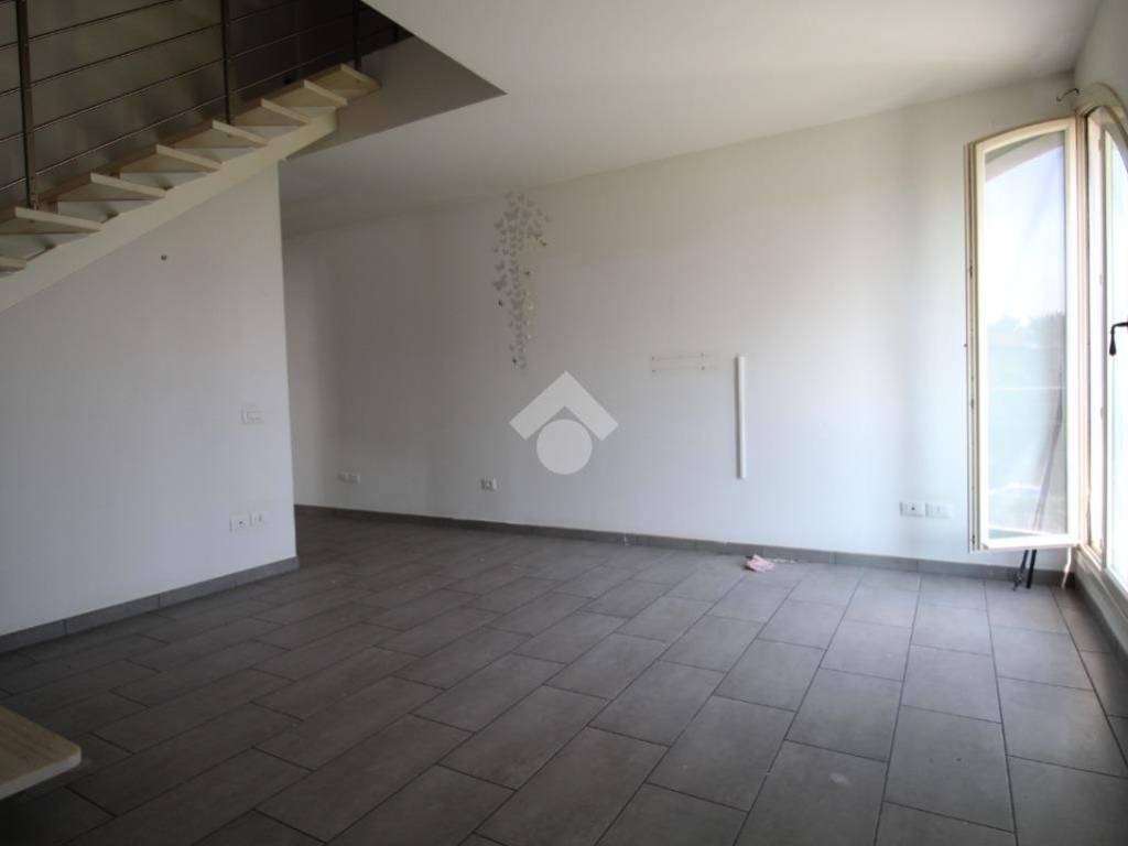 Appartamento a Suzzara in Viale San Zonta - Foto 4