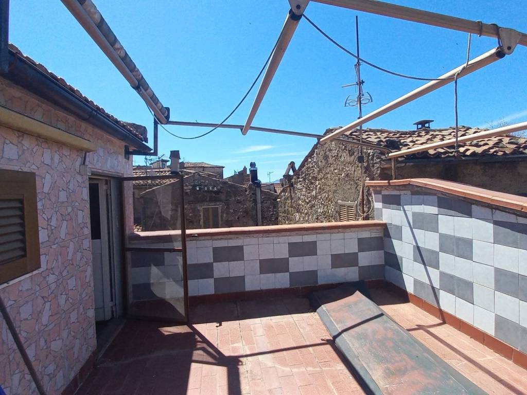 Casa indipendente a Giuliano di roma in Via Nazionale - Foto 3