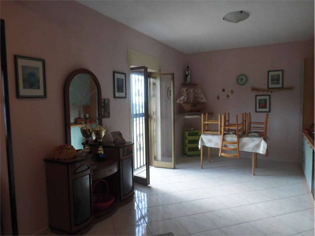 Appartamento a Realmonte in via - Foto 2