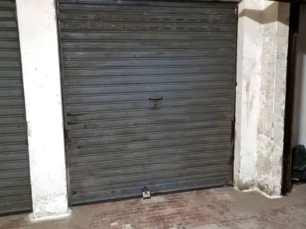 Box / garage a Cagliari in Via Nicolò Machiavelli - Foto 3