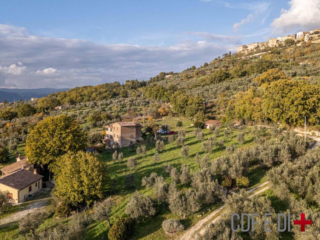 Rustico / casale a Baschi in Vocabolo Menicaglie - Foto 3