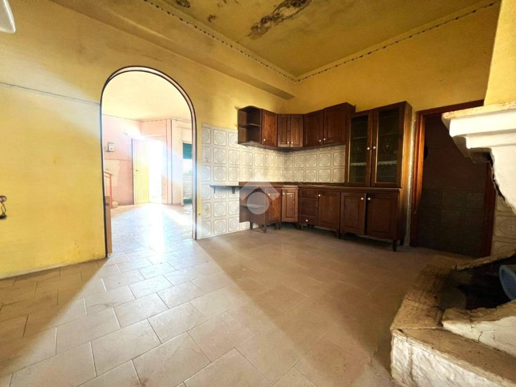 Casa indipendente a Mesagne in Via Cartesio, 1 - Foto 4