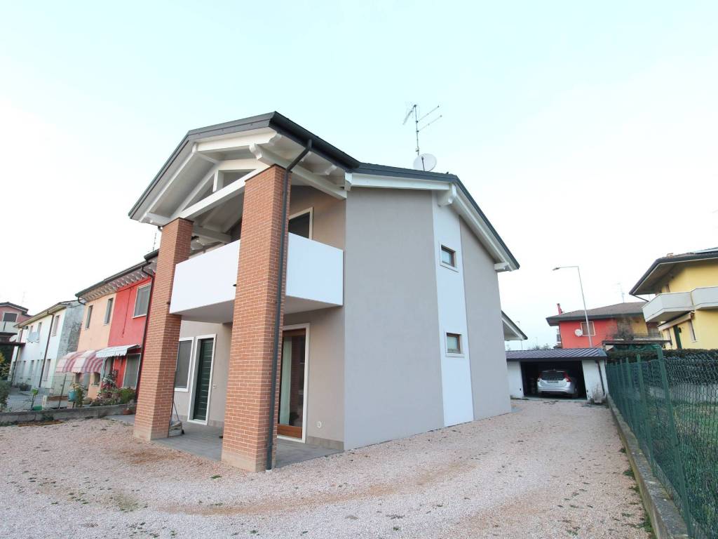 Villa a Belfiore in Via San Rocchetto - Foto 3