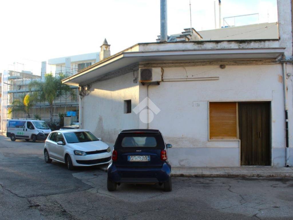 Appartamento a Carovigno in Via marcello - Foto 2