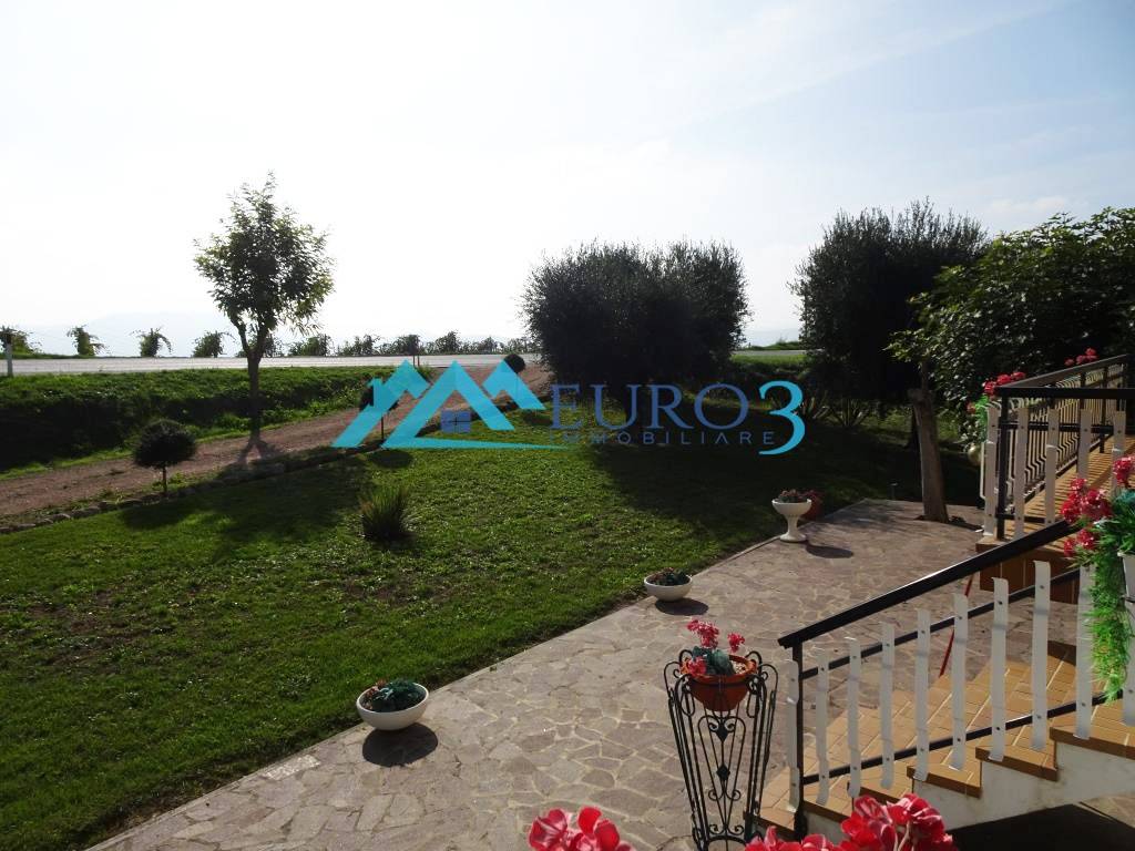 Villa a Montefiore dell'aso in Via Guglielmo Marconi, 162 - Foto 5