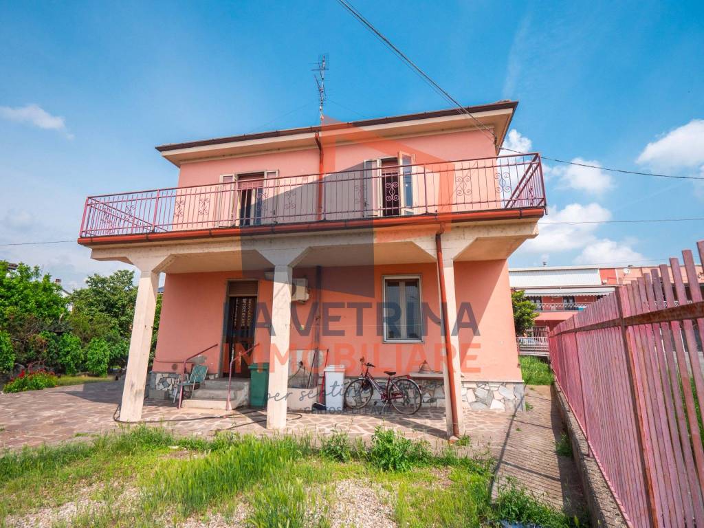 Villa a Pavia in Via Trovamala, 39 - Foto 5