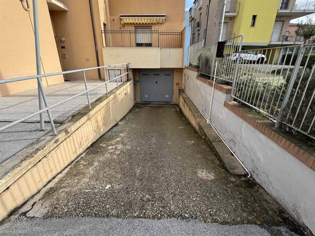 Box / garage a Ancona - Foto 3