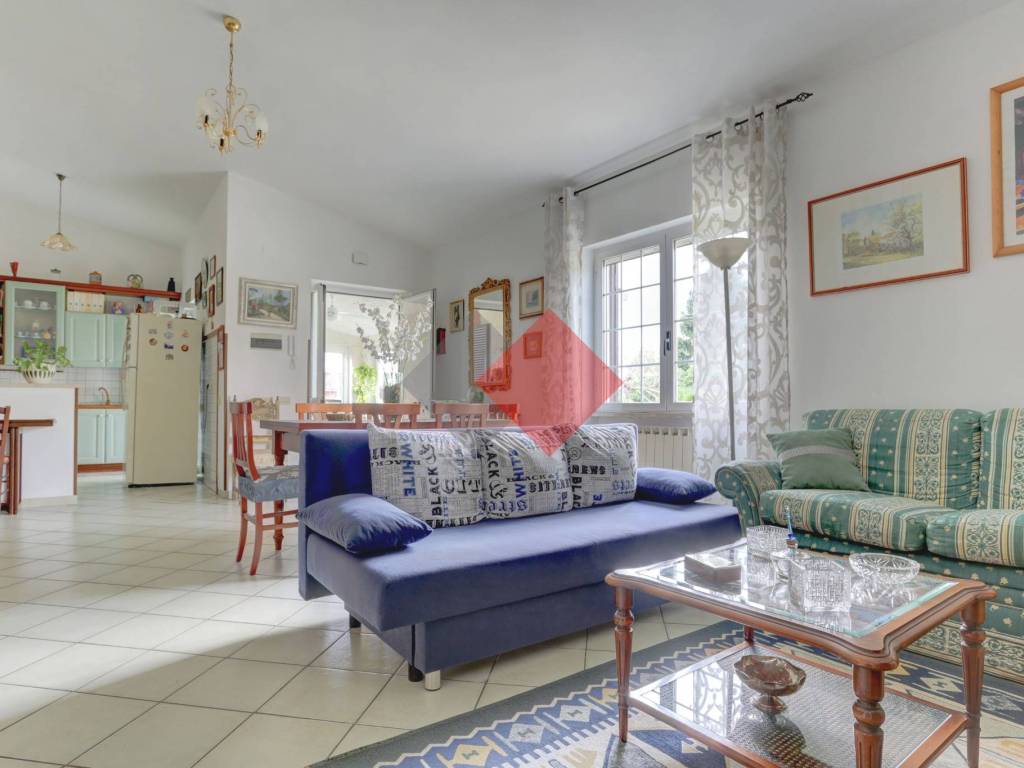 Villa a Latina in Strada Macchia di San Giovanni, 181 - Foto 3