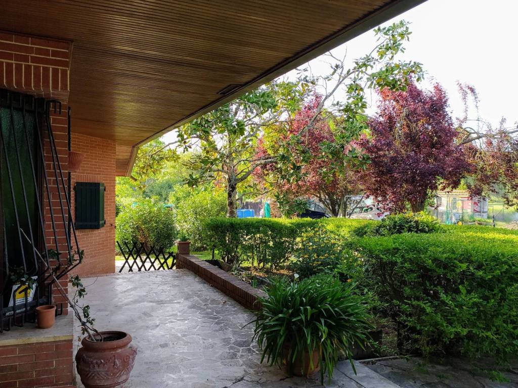 Villa a Tuoro sul trasimeno in Via Puntabella - Foto 4