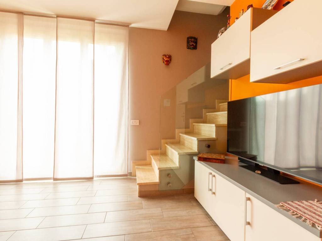 Appartamento a Casatenovo in Via della Poscosa - Foto 2