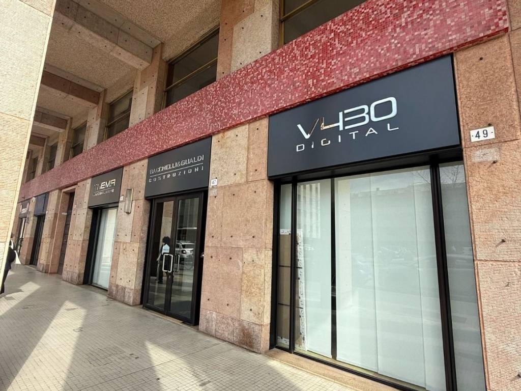 Immobile a Modena in Via Emilia Est, 47 - Foto 2