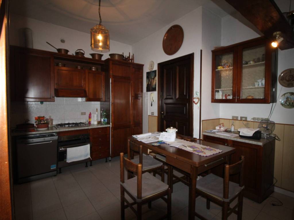 Villa a Gorla minore in Via Aliprandi - Foto 3