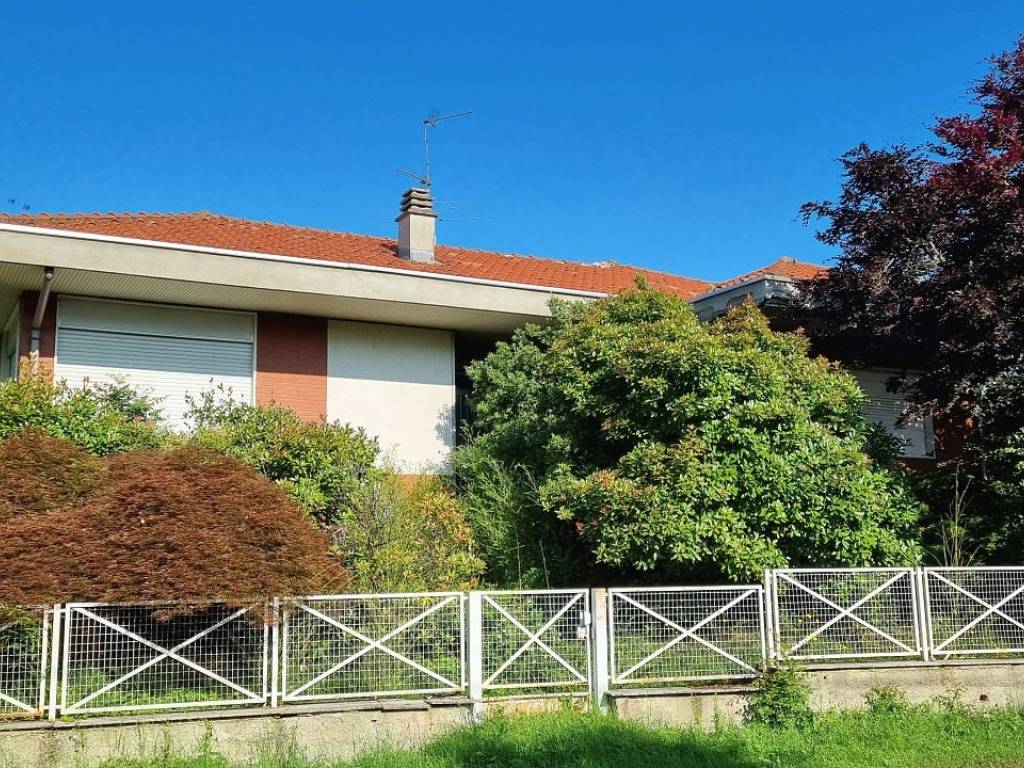 Villa a Rovasenda in Via Torino, 2 - Foto 2