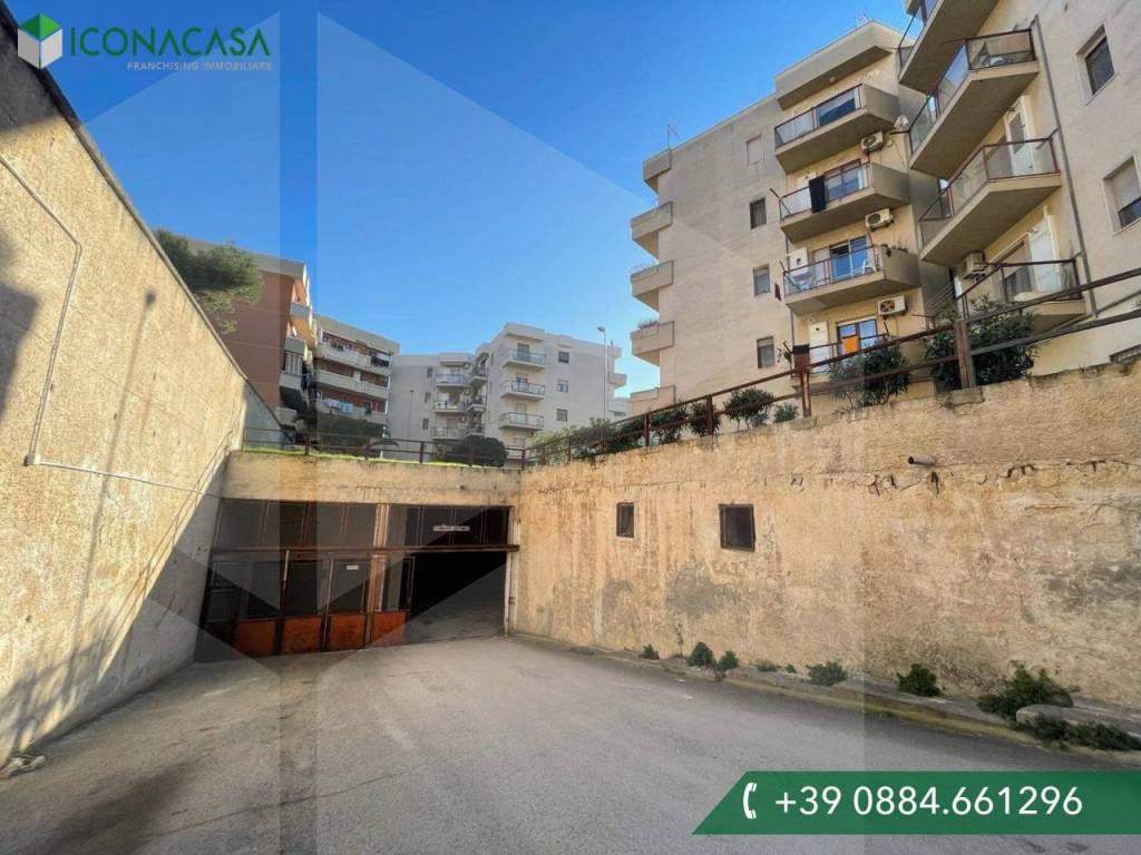 Box / garage a Manfredonia in Via Palmiro Togliatti, 30 - Foto 4