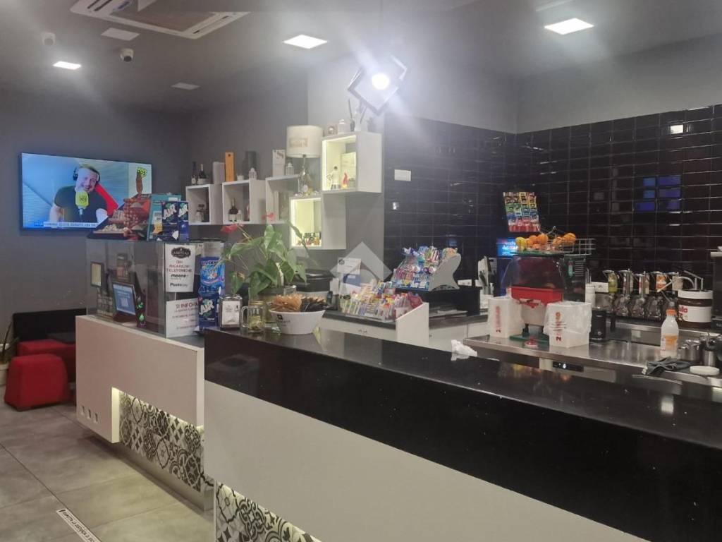 Box / garage a Montesarchio in Via Benevento, 82 - Foto 2