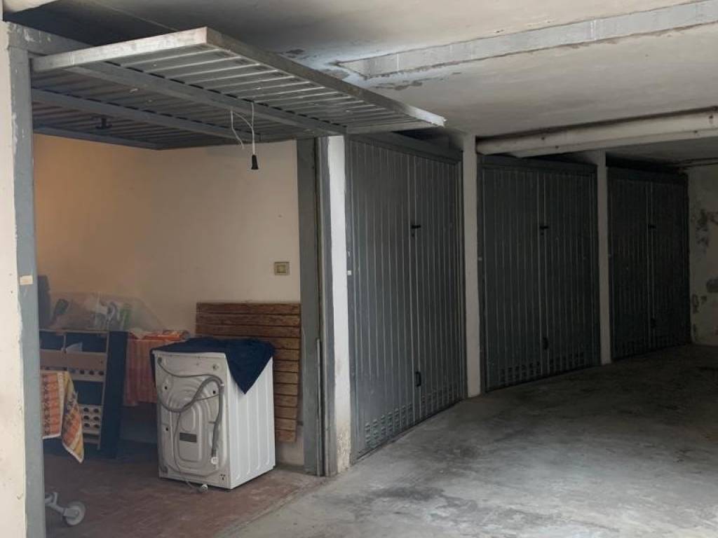 Box / garage a Bologna in VIA PORRETTANA 9 - Foto 5