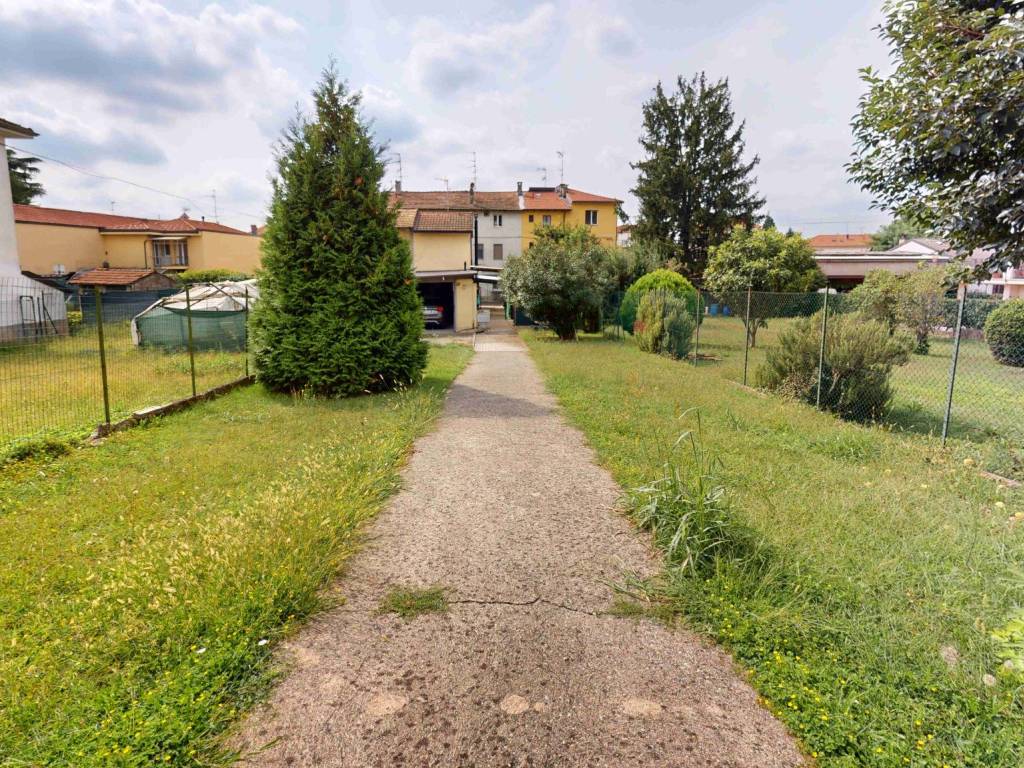 Villa a Tradate in Via Col di Lana - Foto 4