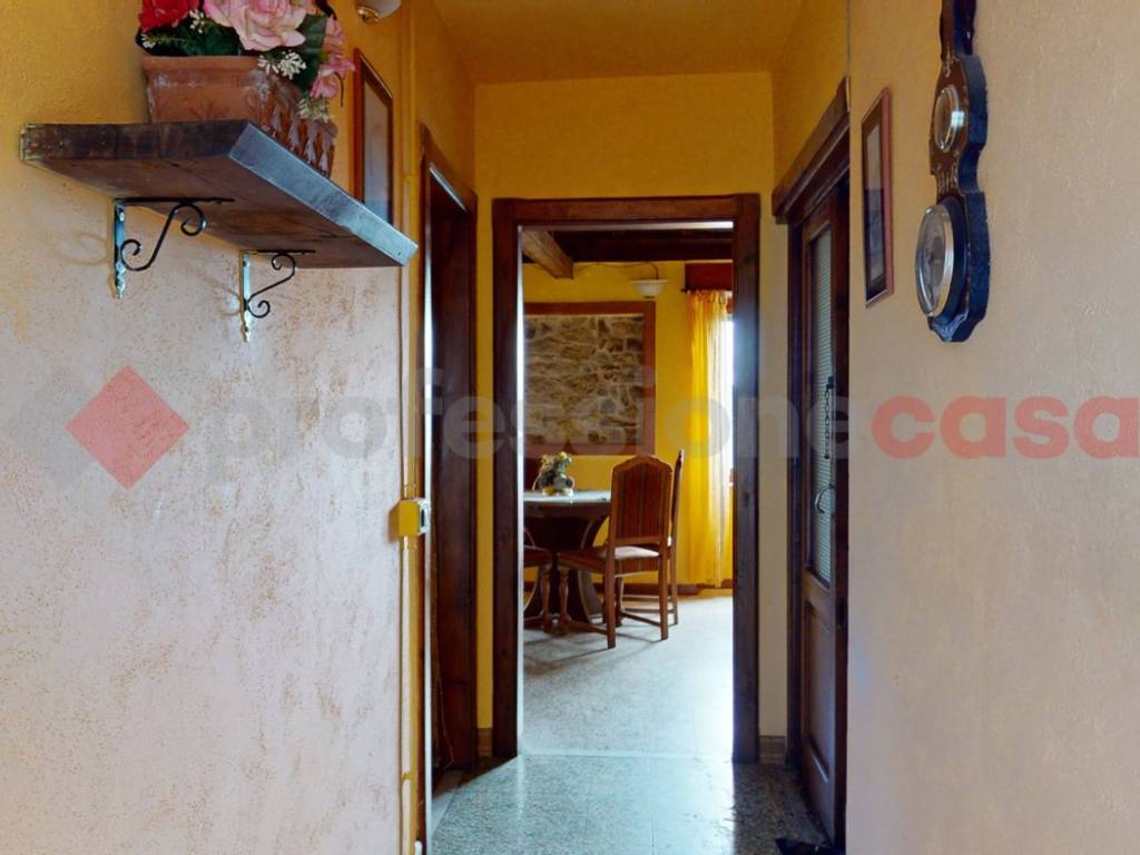 Casa indipendente a Coreglia antelminelli in Via del Forte, 36 - Foto 4
