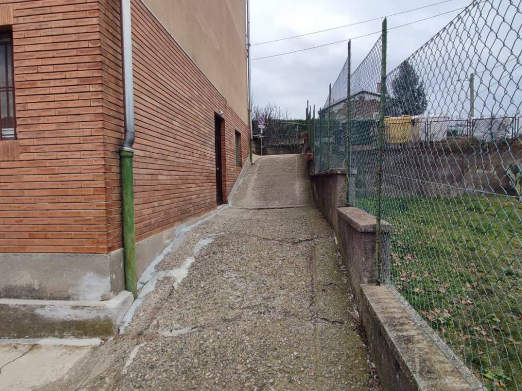 Appartamento a Valdilana in Frazione Ormezzano, 2 - Foto 2